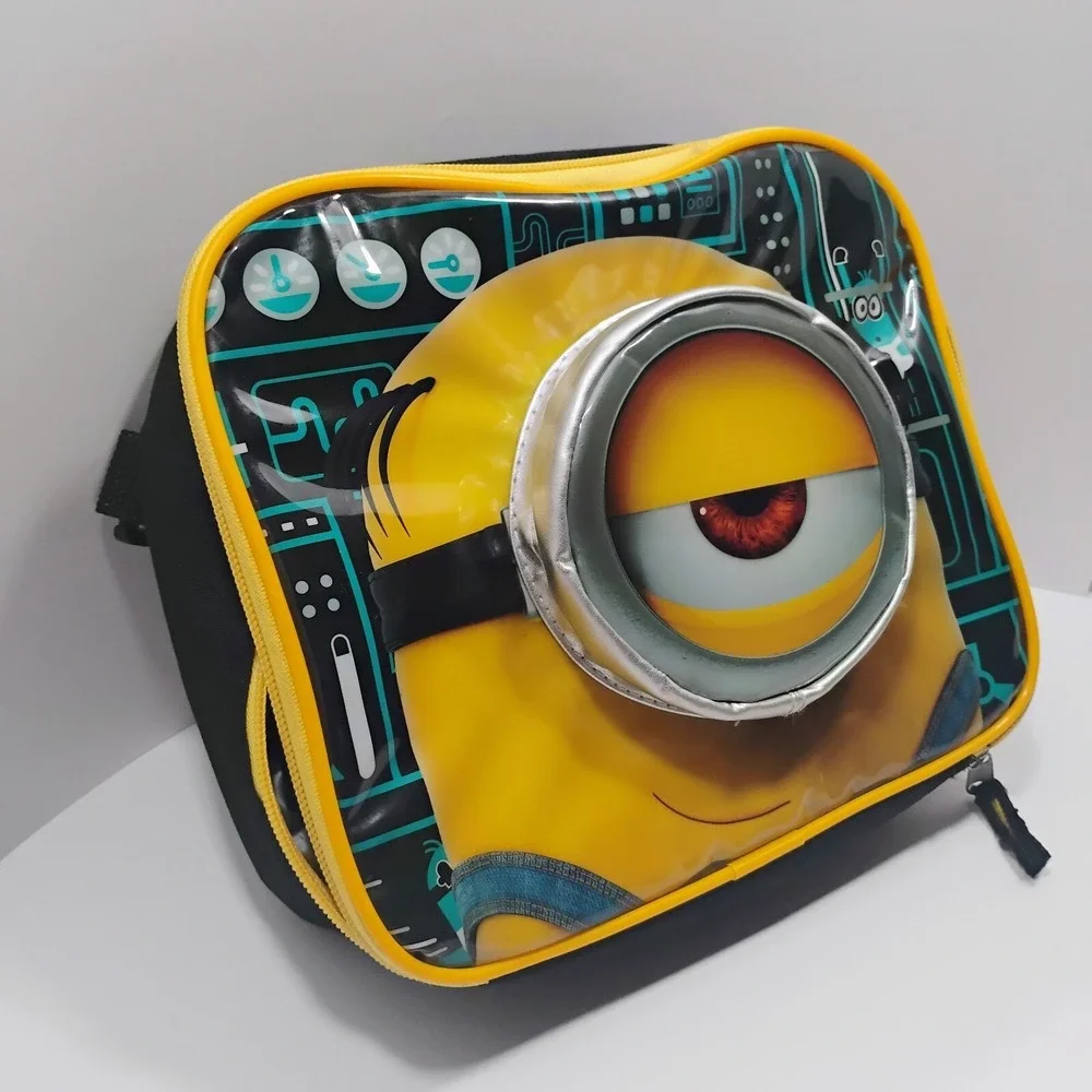 Despicable Me 3 Minions Lunch Sack Snack Bag Insulated Kids No Shoulder Strap